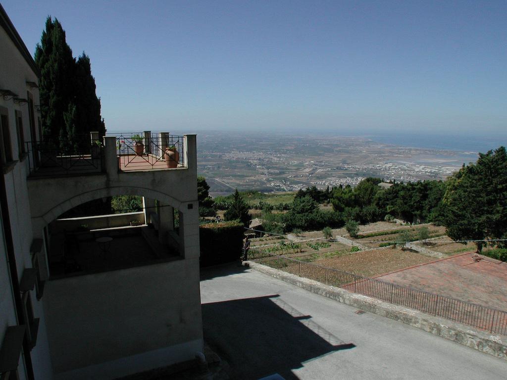 Eremo Hotel Casa Del Sorriso Erice Zewnętrze zdjęcie